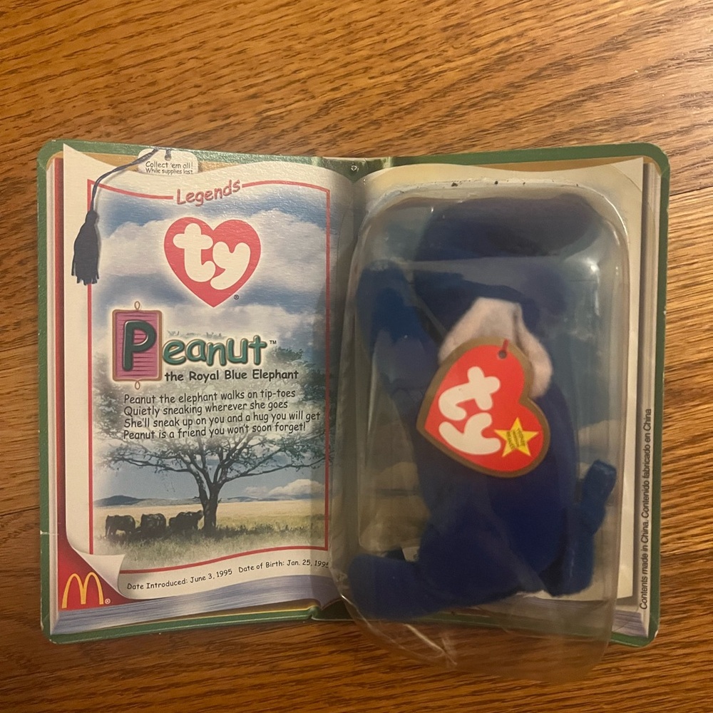 Ty Royal Blue Peanut Elephant Beanie Baby - Navy Plush